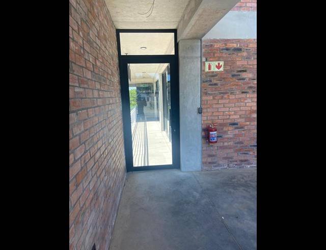 BUSINESS PROPERTY TO RENT IN WALMER